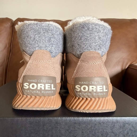 Sorel Out N About III Conquest WP Omega Taupe Waterproof Boots - Picture 2 of 6